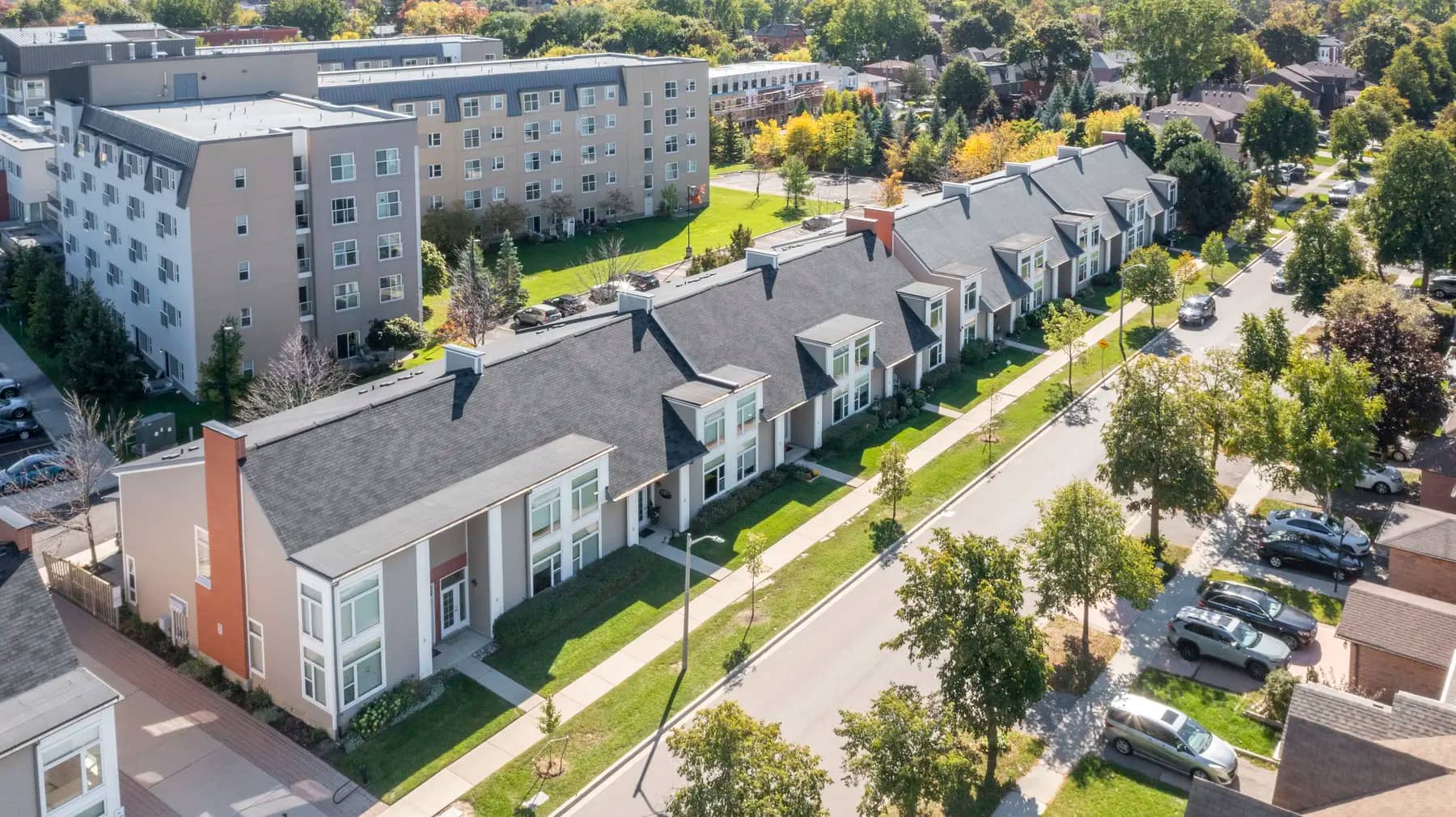 View of townhouses at Chartwell Greenway