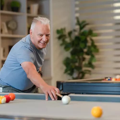 st-gabriel-seniors-activity-billiards-02