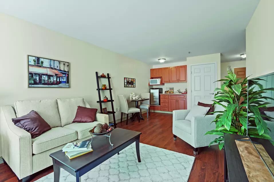 A suite of Chartwell Isabella Retirement Residence