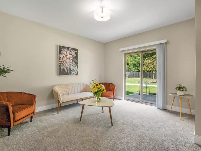 A suite of Chartwell Oak Park Terrace Retirement Residence